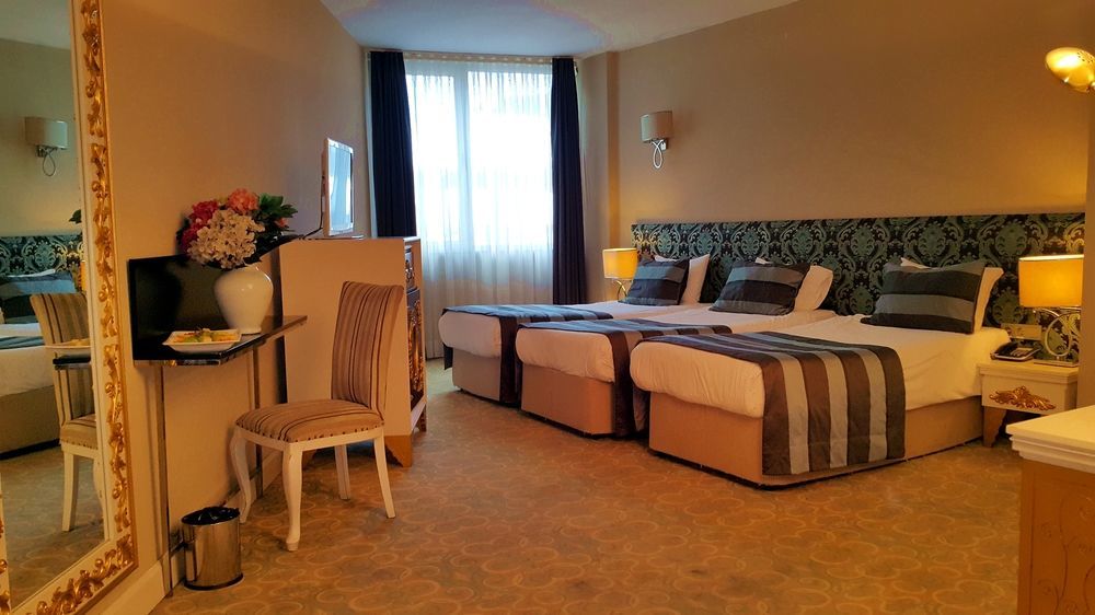 Taksim Square Hotel Istanboel Buitenkant foto